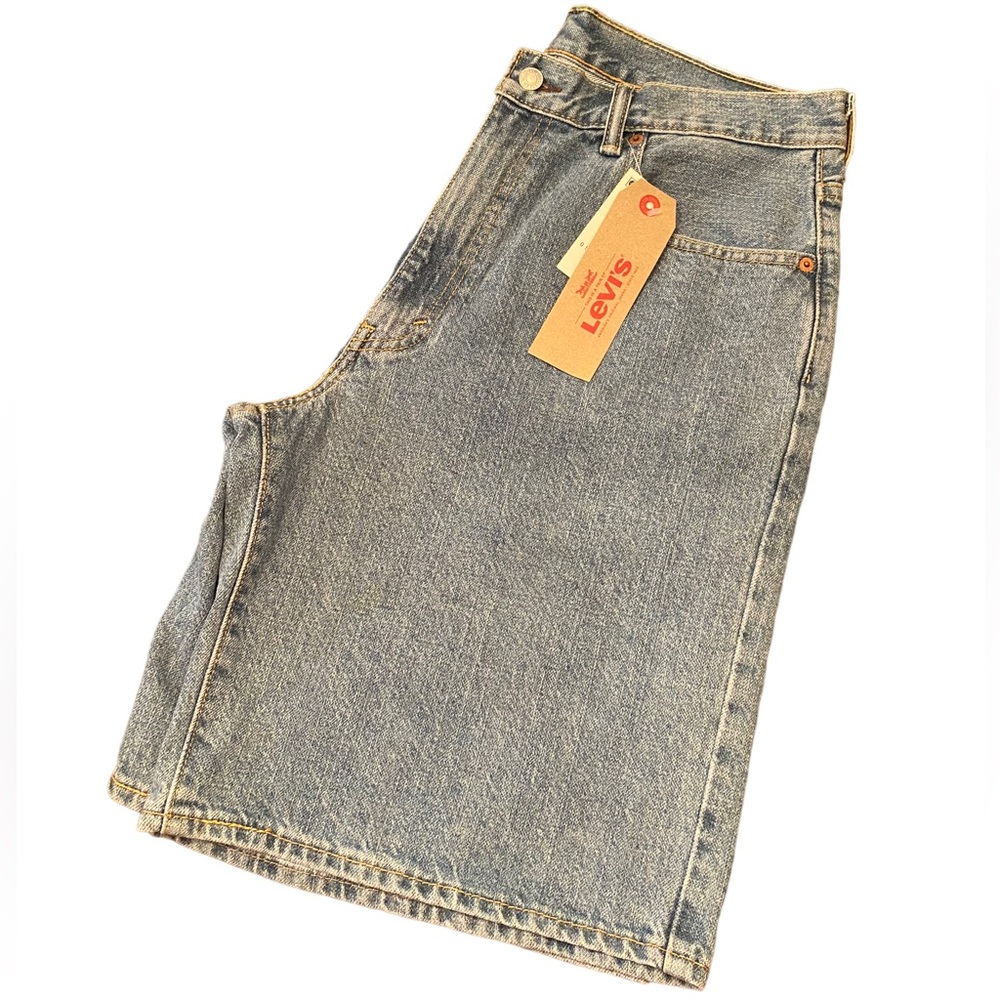 Levi’s Men’s 550 Relaxed Shorts